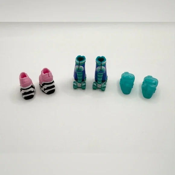 LOL Surprise Doll Replacement Shoes Set of 3 Pairs - Picture 2 of 2